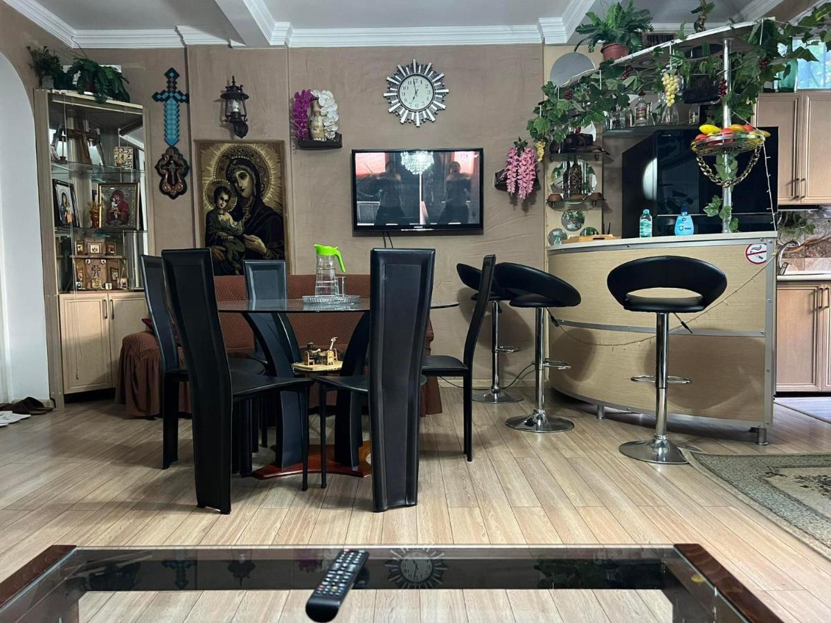 3 Room Flat In טביליסי מראה חיצוני תמונה